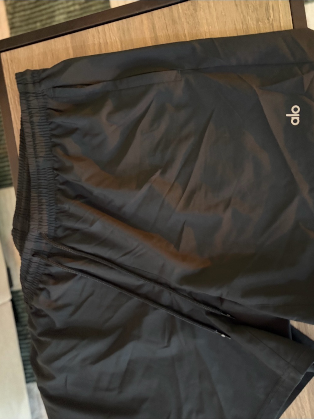 ALO Yoga Men’s Black Performance Athletic Shorts